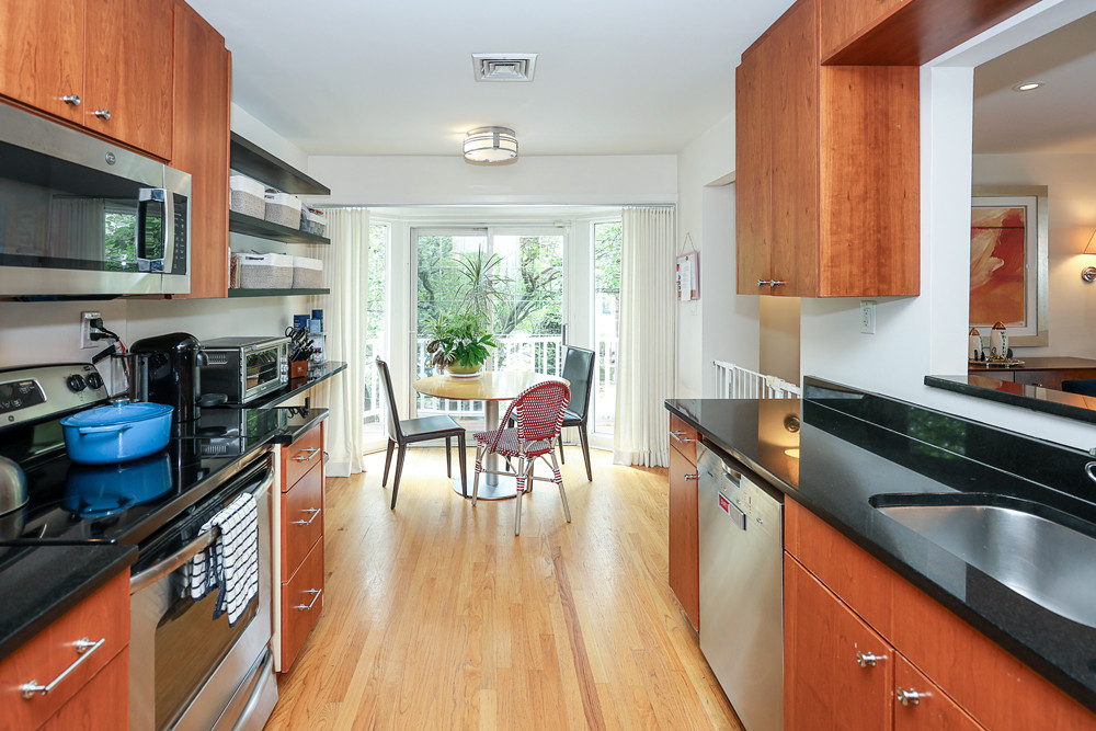 29 Puritan Ln, Farmingdale 19 29 Puritan Ln, Farmingdale 19