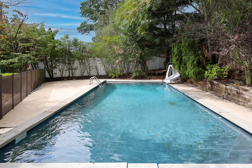 29 Puritan Ln, Farmingdale 38 29 Puritan Ln, Farmingdale 38
