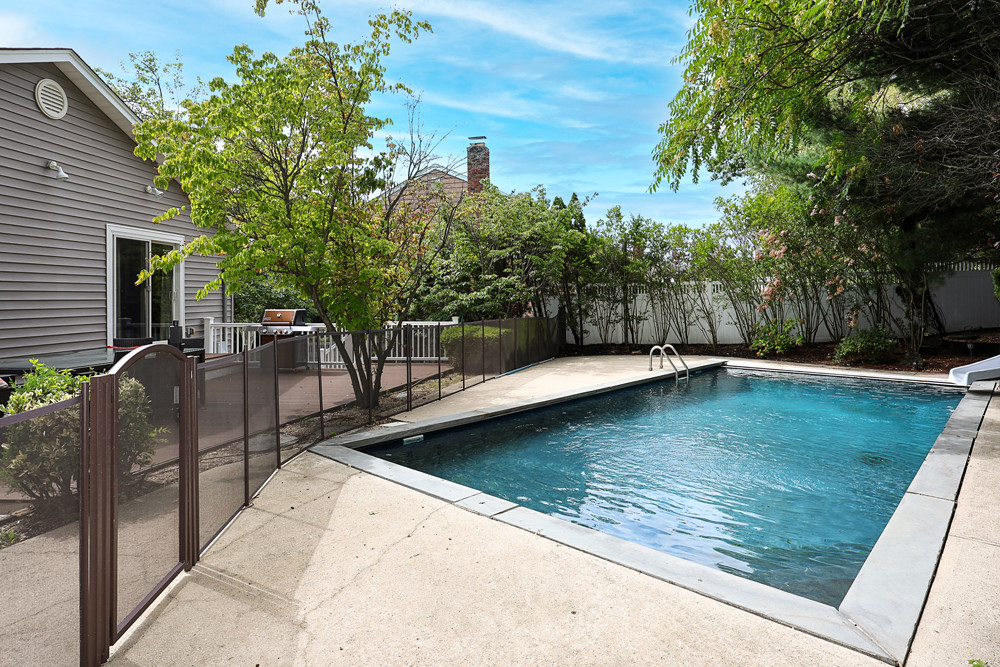 29 Puritan Ln, Farmingdale 39 29 Puritan Ln, Farmingdale 39